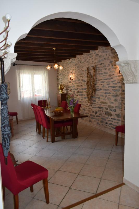 Maison en pierre - 140 m² - 9 pièces