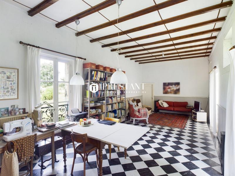 Demeure - 540 m² - 21 pièces