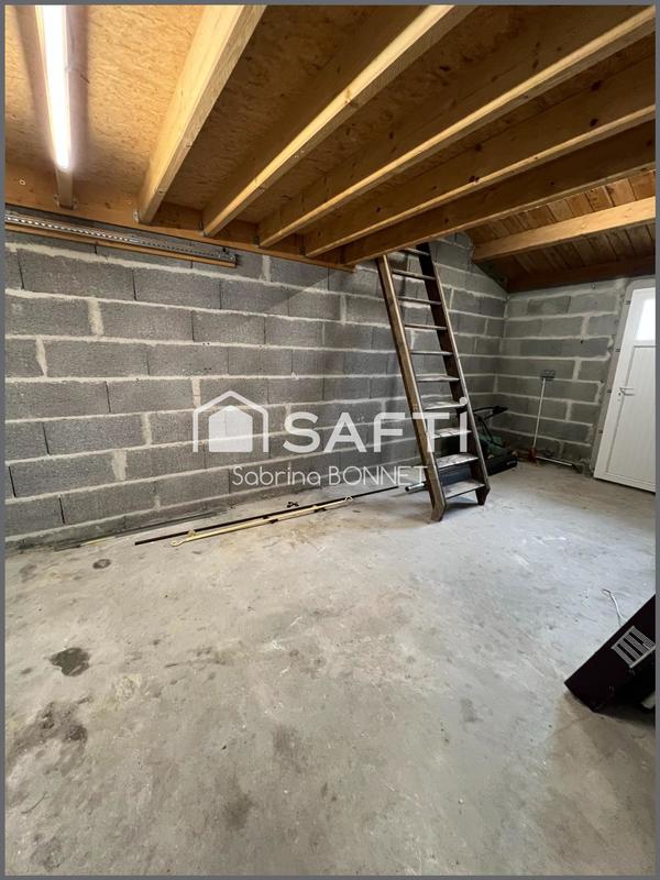 Maison - 80 m² - 4 pièces