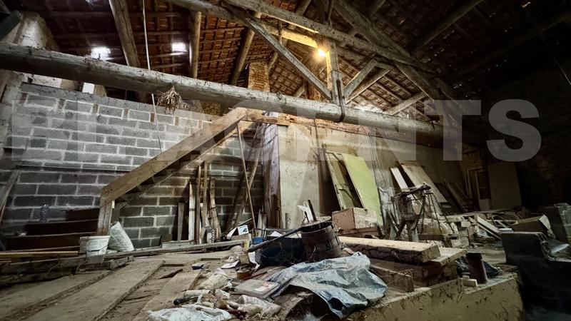 Maison ancienne - 167 m² - 8 pièces