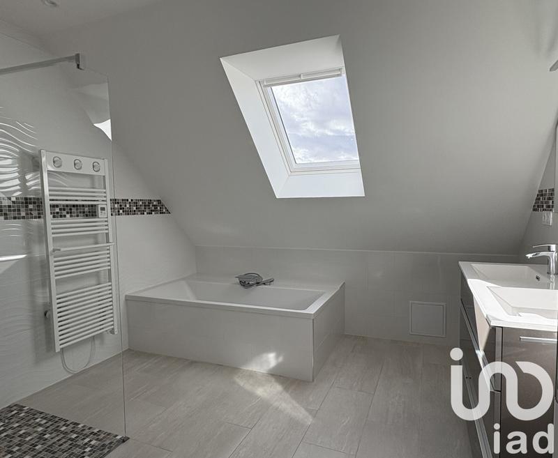 Maison - 158 m² - 5 pièces