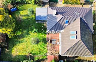 Maison - 130 m² - 8 pièces