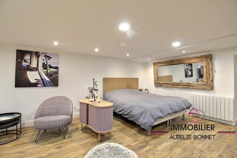 Appartement - 74 m² - 2 pièces