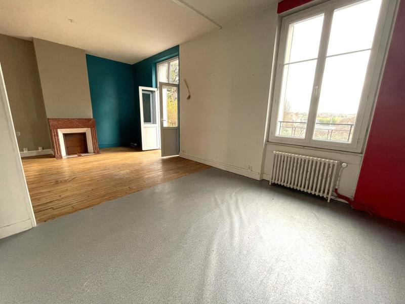 Maison - 97 m² - 5 pièces