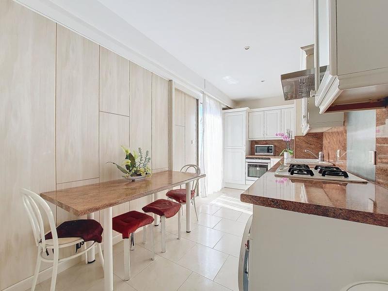 Appartement - 88 m² - 4 pièces