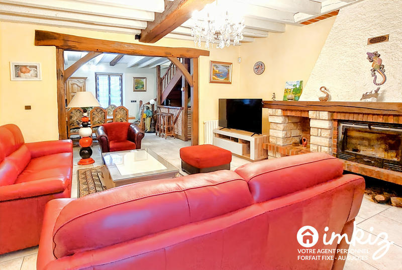 Maison - 360 m² - 15 pièces