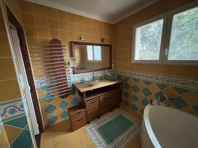 Villa - 130 m² - 6 pièces