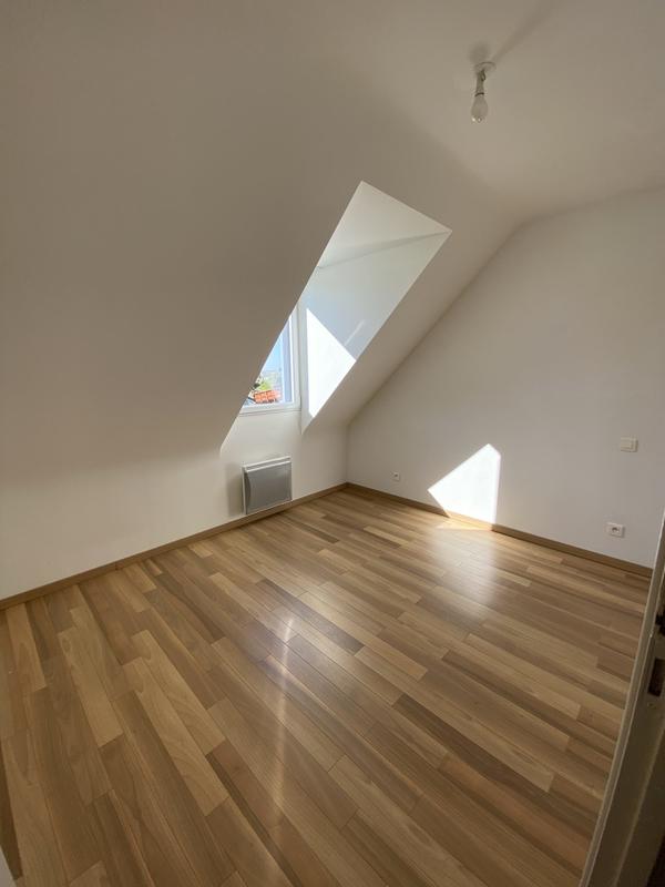 Maison - 79 m² - 5 pièces