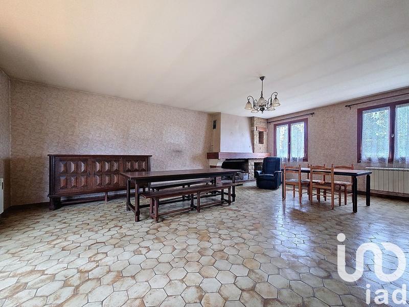 Maison - 172 m² - 7 pièces