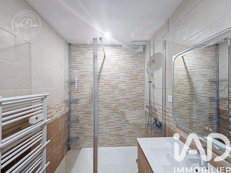 Appartement - 95 m² - 5 pièces