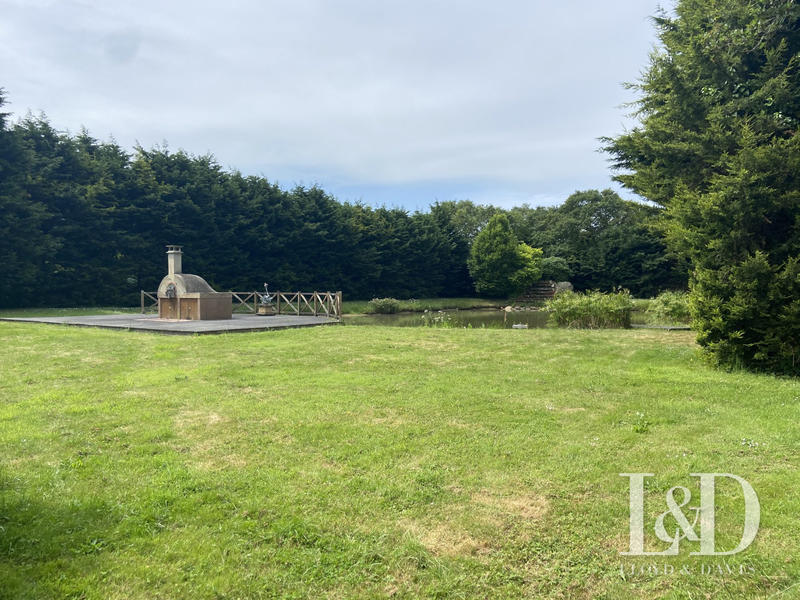 Maison - 185 m² - 7 pièces