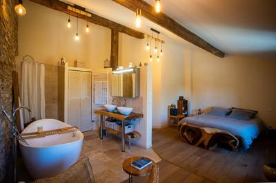 Propriété - 612 m² - 12 pièces