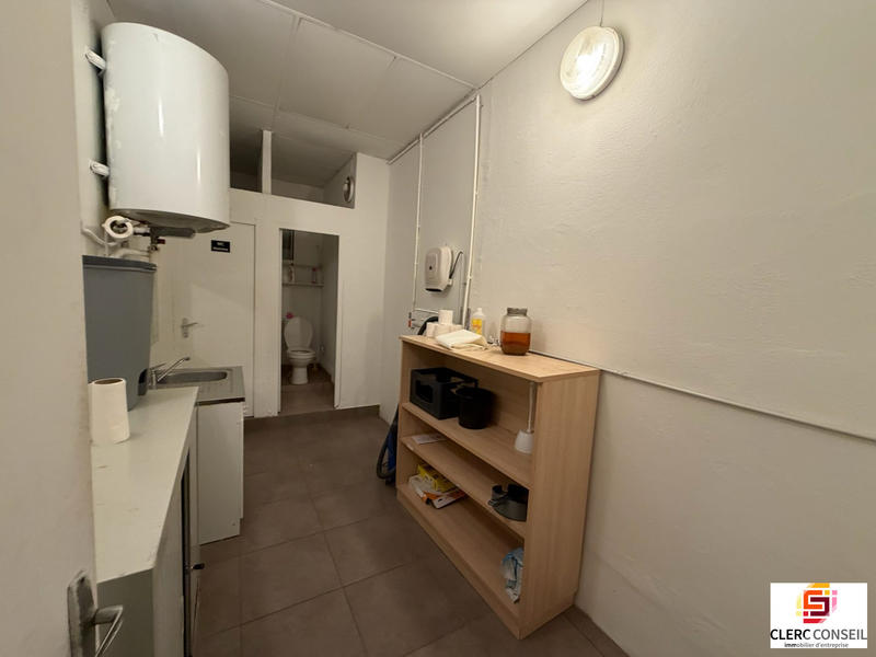 Local d'activités - 1 000 m²