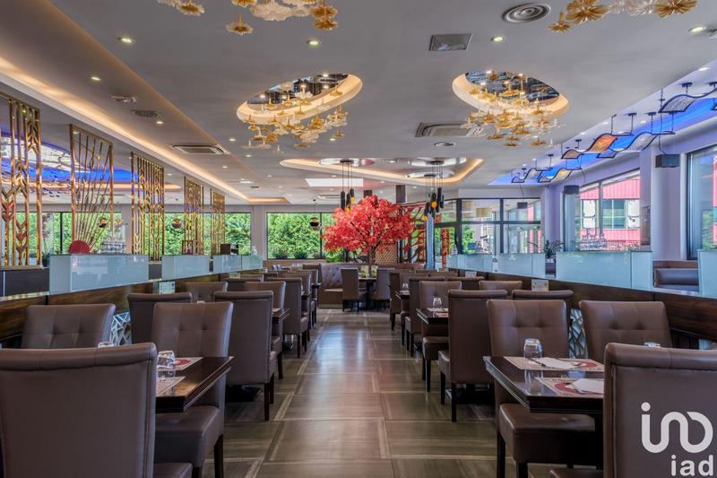 Local commercial - 839 m²