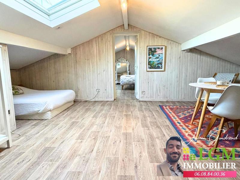 Maison - 160 m² - 5 pièces