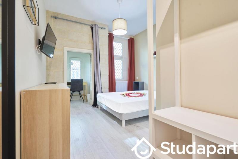 Chambre - 15 m² - 1 pièce