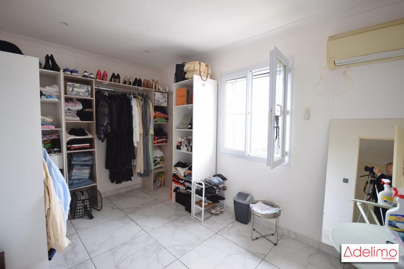 Villa - 189 m² - 7 pièces