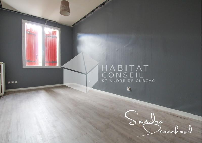 Maison - 104 m² - 4 pièces