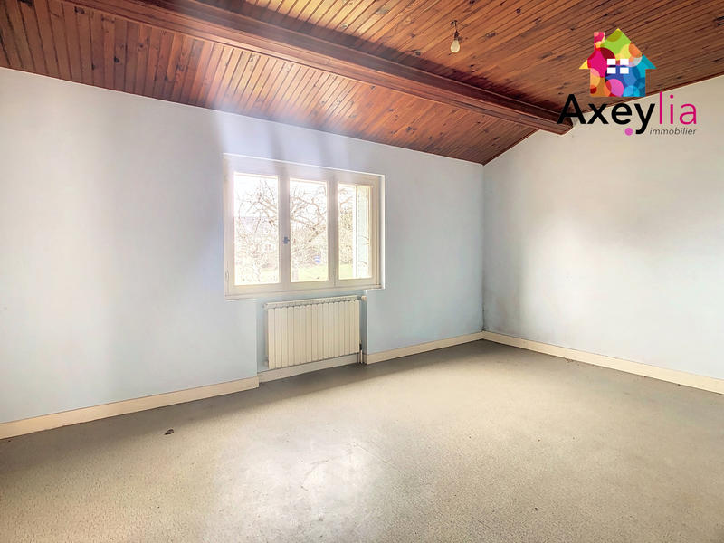 Maison de village - 220 m² - 8 pièces