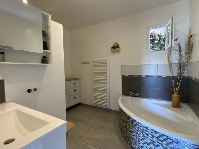 Maison - 148 m² - 6 pièces