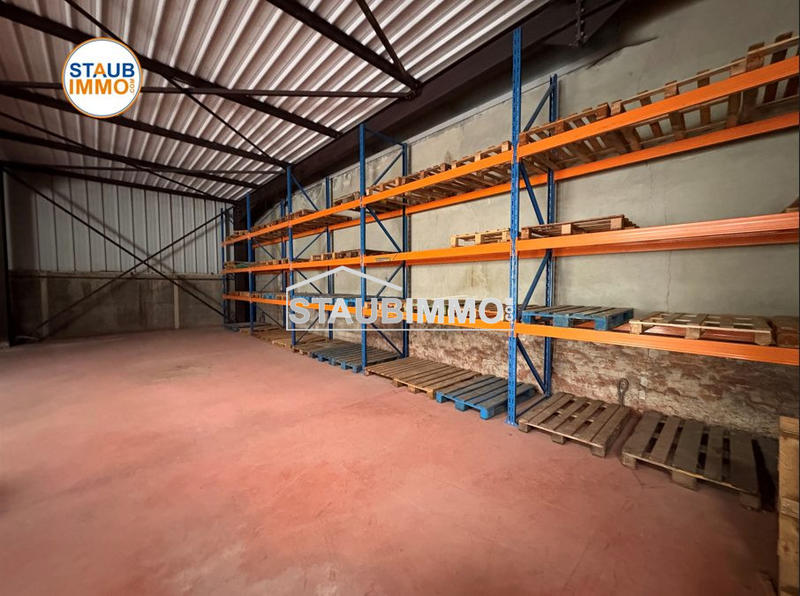 Local d'activités - 308 m²