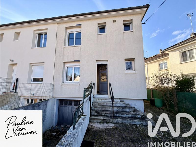 Maison de ville - 69 m² - 4 pièces