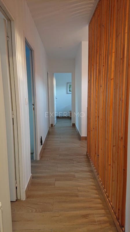 Maison - 199 m² - 6 pièces