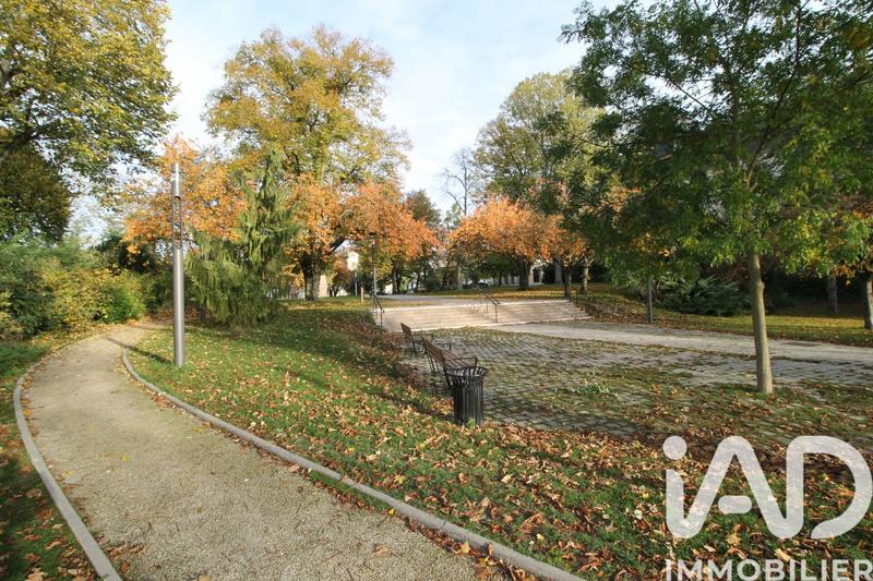 Appartement - 75 m² - 3 pièces