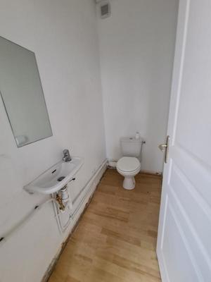 Local d'activité / Entrepôt - 42 m²