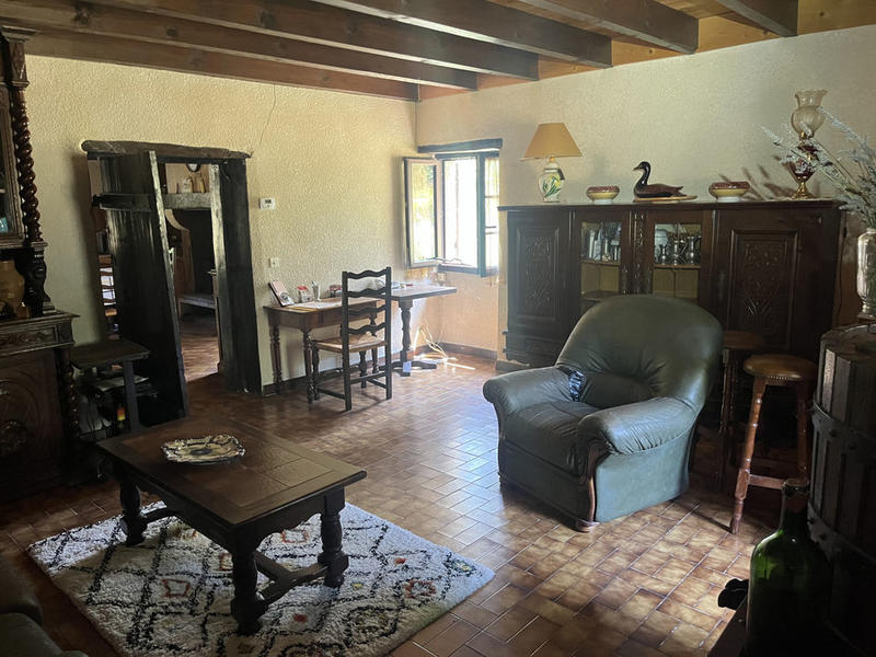 Maison - 185 m² - 6 pièces