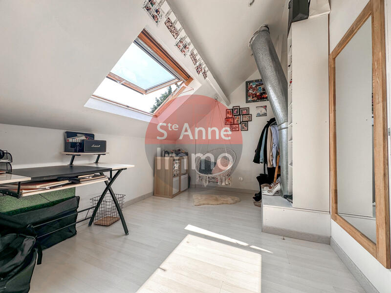 Maison - 160 m² - 6 pièces