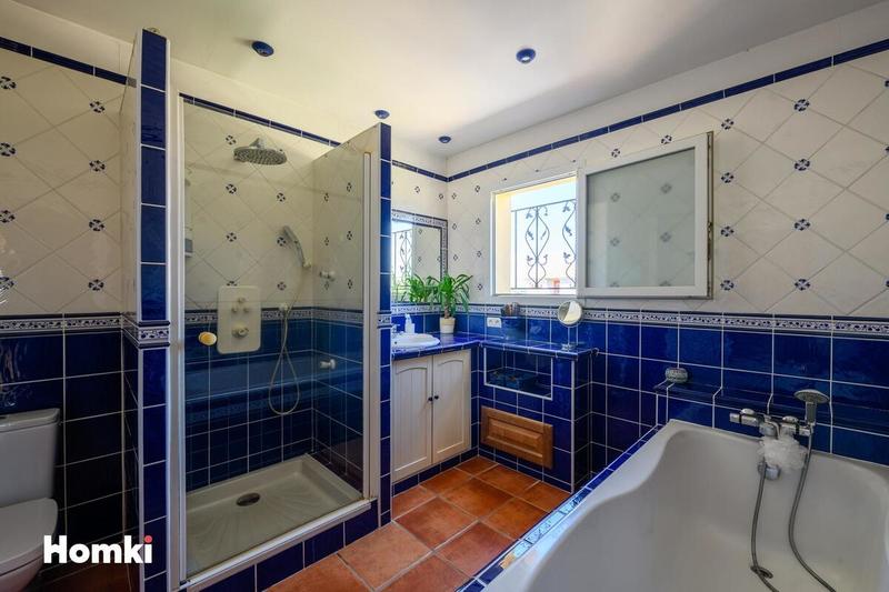 Villa - 140 m² - 5 pièces