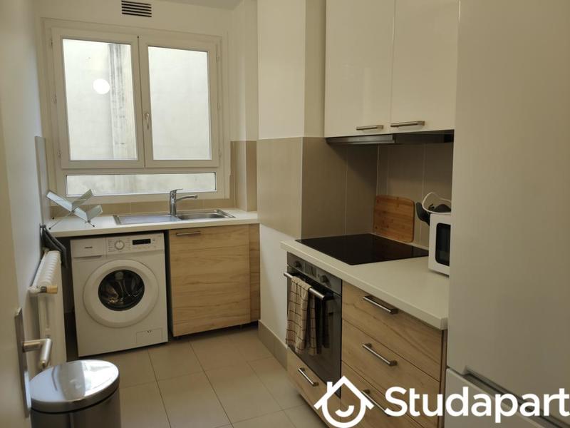 Chambre - 12 m² - 1 pièce