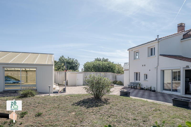 Maison - 187 m² - 7 pièces