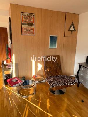 Appartement - 60 m² - 2 pièces