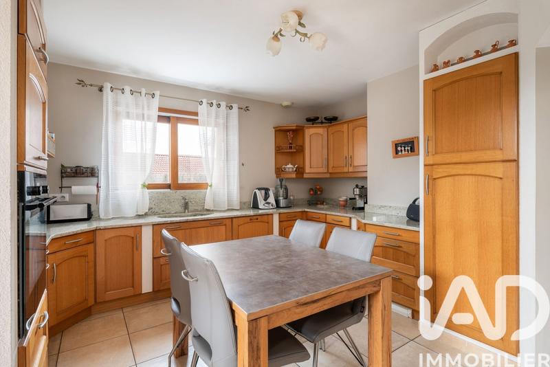 Maison - 175 m² - 5 pièces