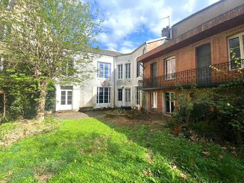 Villa - 344 m² - 11 pièces