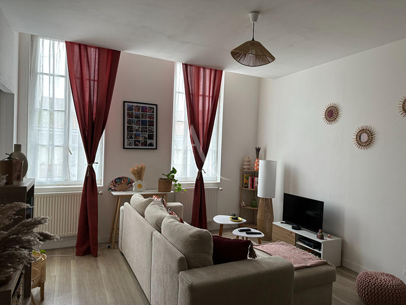 Immeuble - 19 pièces