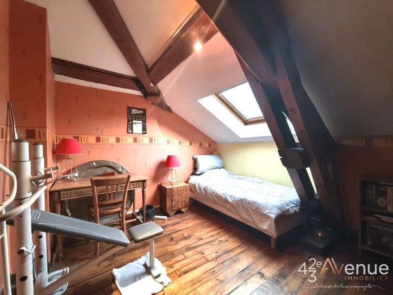 Appartement - 146 m² - 7 pièces