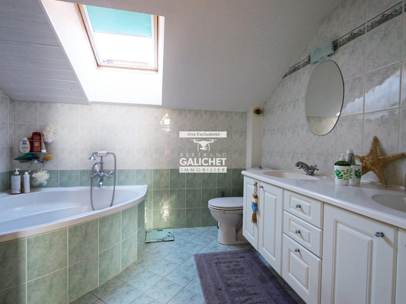 Maison - 156 m² - 5 pièces