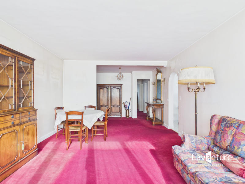 Appartement - 102 m² - 4 pièces