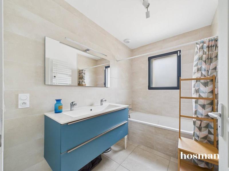 Maison - 151 m² - 6 pièces