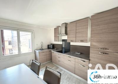 Maison de ville - 106 m² - 6 pièces