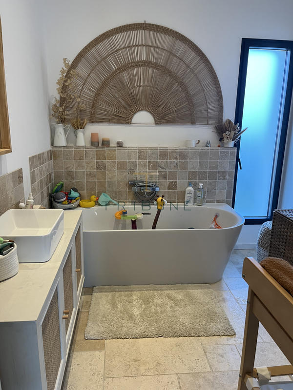 Maison - 136 m² - 5 pièces