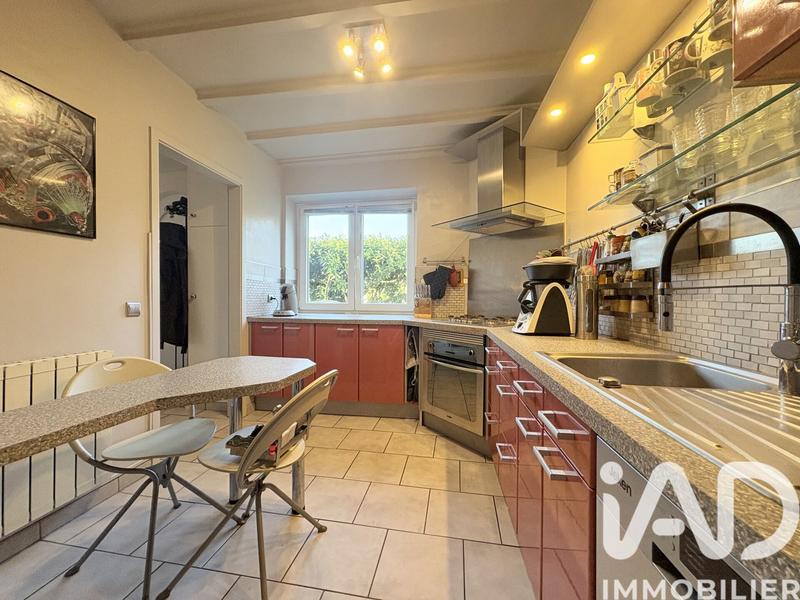 Maison - 140 m² - 7 pièces