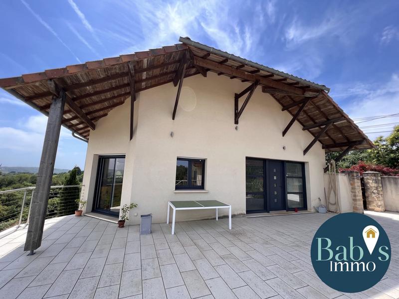 Maison contemporaine - 225 m² - 7 pièces