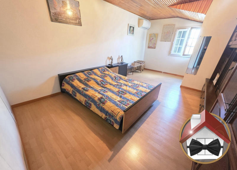 Maison - 150 m² - 5 pièces