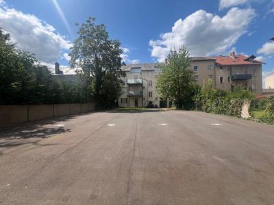 Parking / Garage - 12 m²