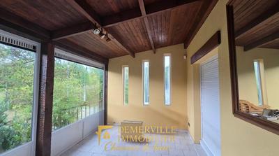 Maison - 179 m² - 8 pièces