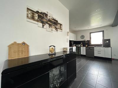 Maison - 160 m² - 8 pièces